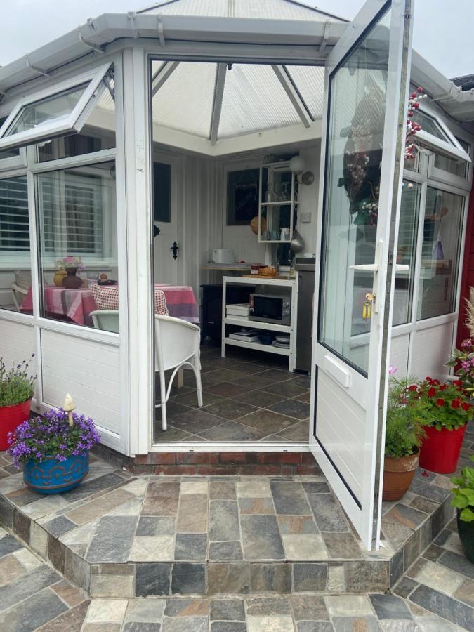 Barrow Harbour Studio Apartment Tralee Exterior photo